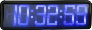 reloj termómetro led digital hora exacta temperatura LAN POE exterior estanco luminosidad display calendario GPS